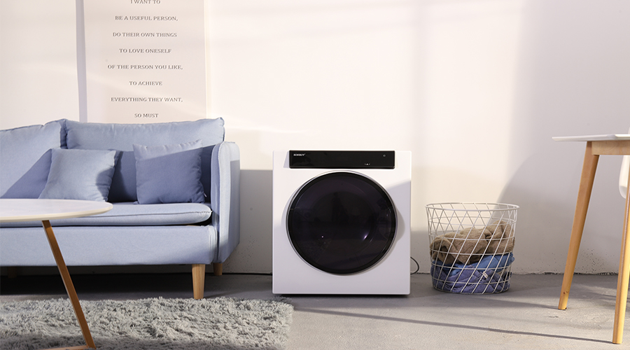 羽絨服，到底該不該用滾筒干衣機(jī)進(jìn)行烘干？